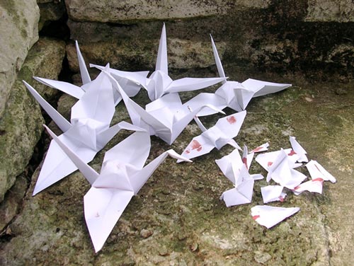 Origami Kraniche für Dread House